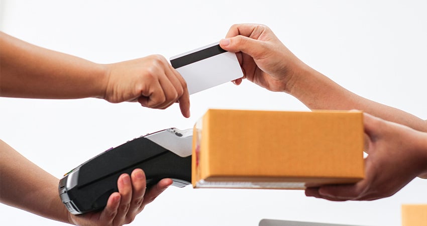 sdoganamento-DAP-il-cliente-paga-i-dazi-sulla-porta-di-casa